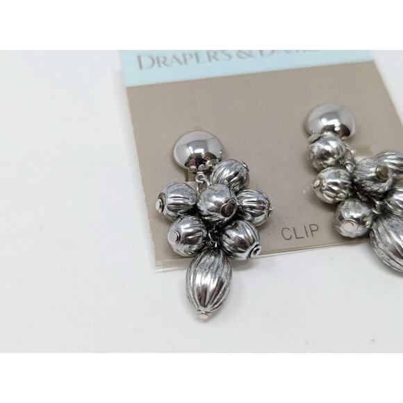 Draper's & Damon's Earrings Clip On Silver Tone Bead Cluster Dangle New - Picture 2 of 4